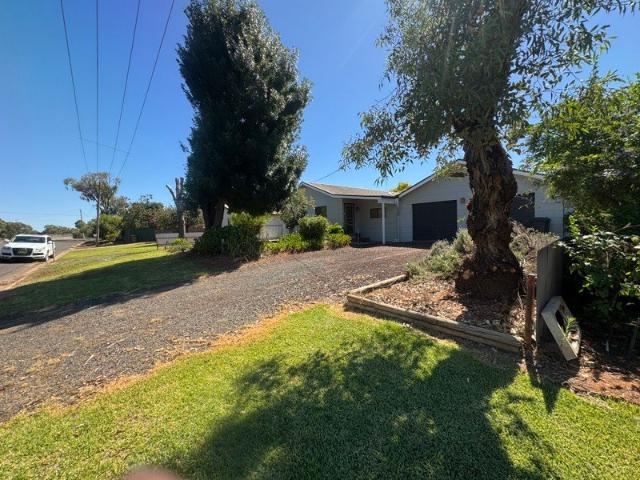 House for sale in Hillston, New South Wales