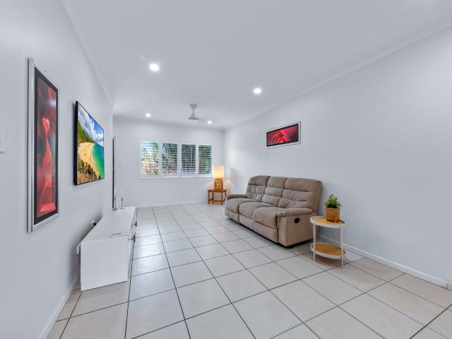 Apartment for sale in Cannonvale, Queensland
