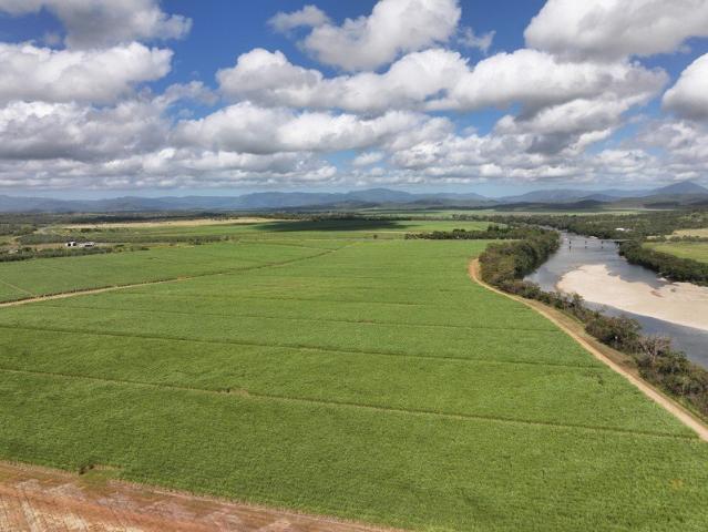 Cottage for sale in Bloomsbury, Queensland