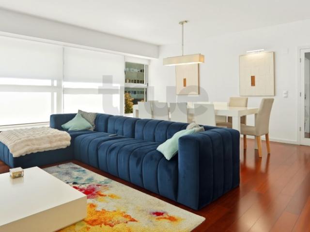 Apartamento alugar em Santa Clara, Lisboa
