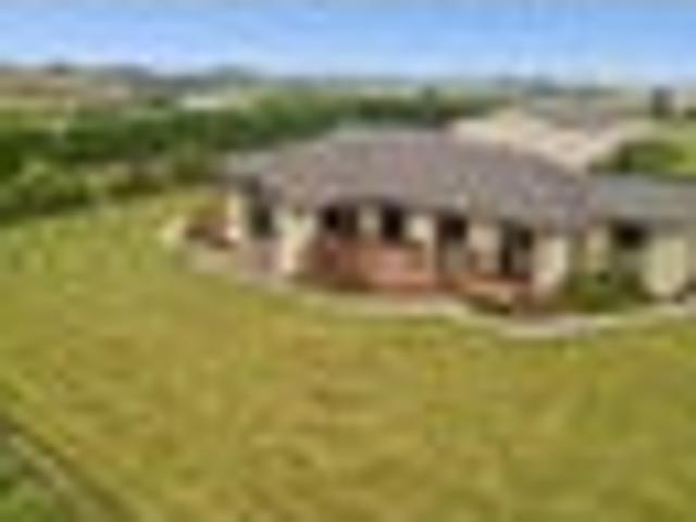 House for sale in Otakou