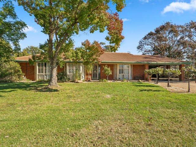 House for sale in Kaarimba, Victoria