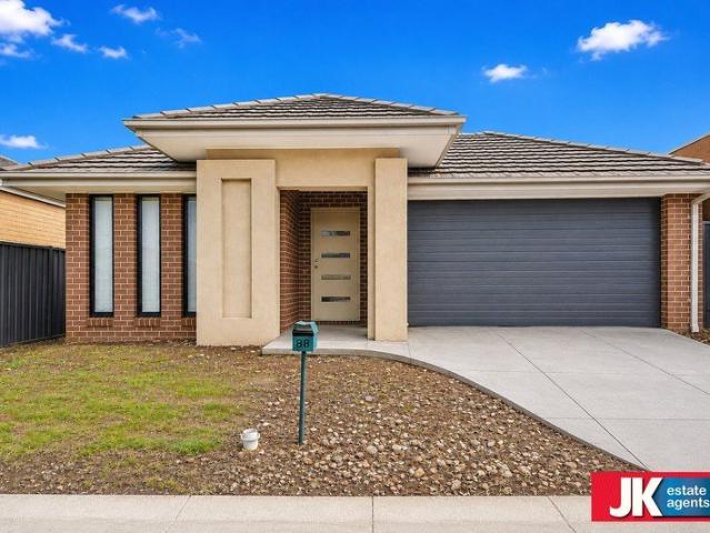 House for rent in Manor Lakes, Melbourne