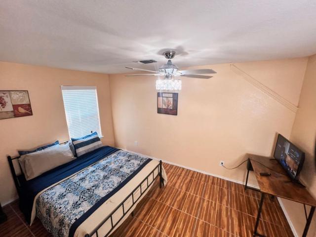 Room for rent in Universal City, Texas