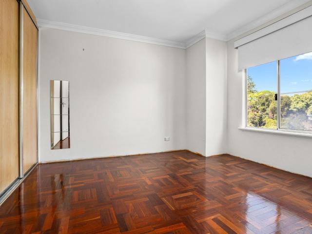 House for sale in Como, Western Australia