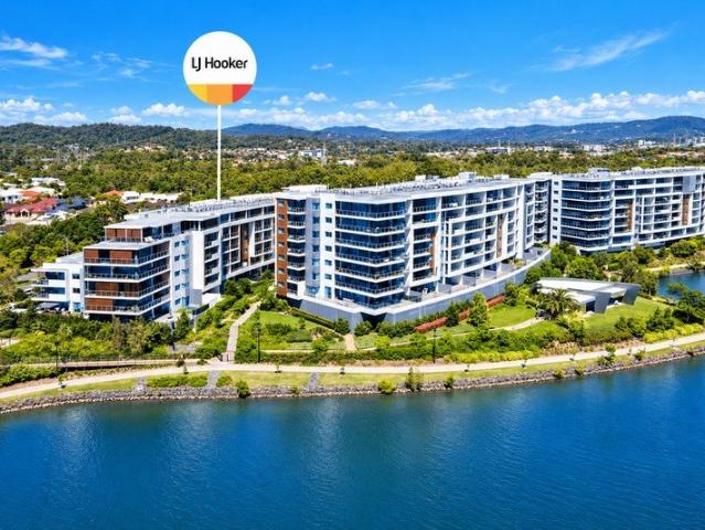 Apartment for sale in Varsity Lakes, Gold Coast City
