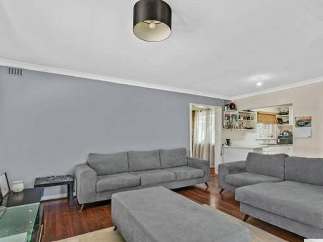 House for rent in Cockburn, Western Australia