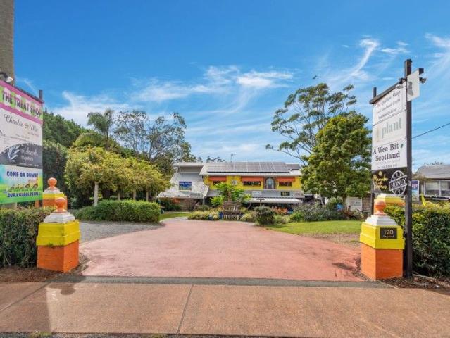 House for sale in Tamborine Mountain