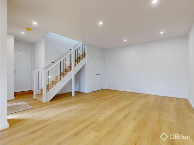Townhouse for rent in Camerons Creek, Victoria