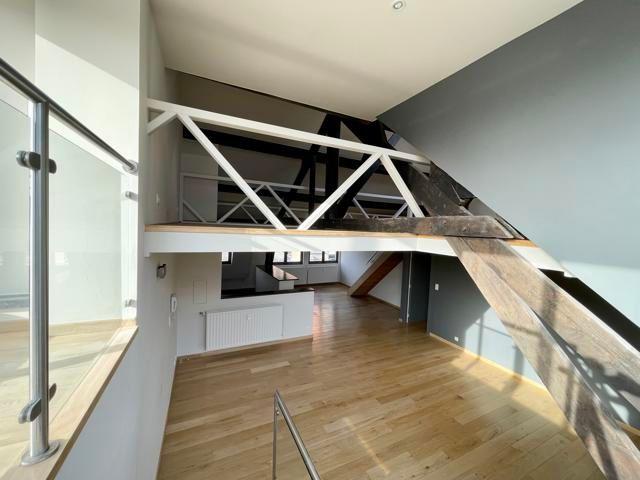 Maison location à Quartier Marais-Jacqmain - Wijk Marais-Jacqmain, Bruxelles - Brussel