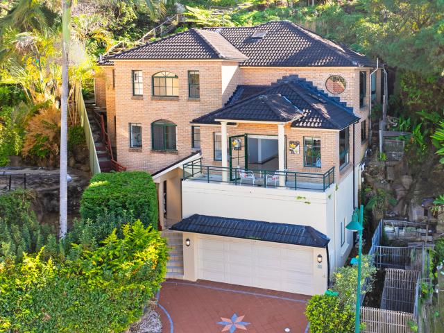 House for rent in Frenchs Forest