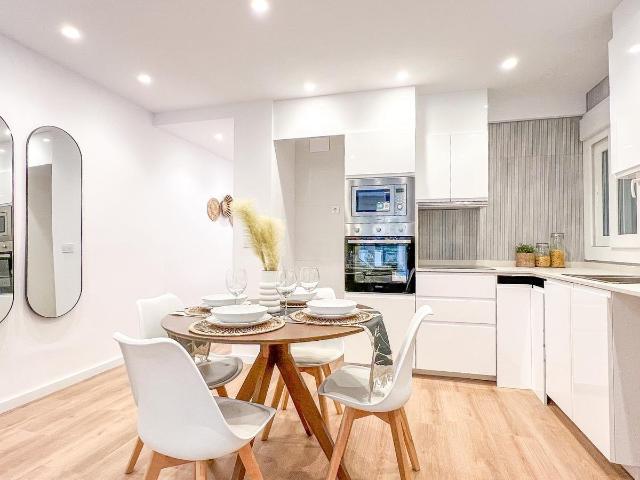 Apartamento en venta en Conde de Ureña, Málaga