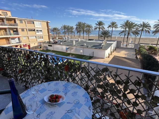 Apartamento en alquiler en Alicante, la Platja de Sant Joan