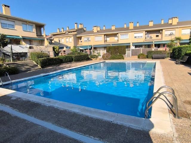 Casa en venta en Barri Antic, Barberà Del Vallès