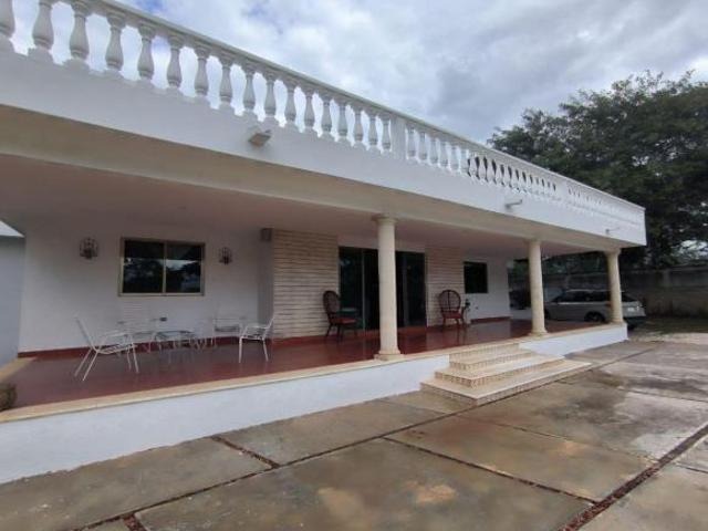 INCREIBLE CASA TIPO QUINTA EN VENTA CHABLEKAL MERIDA FVC 2669