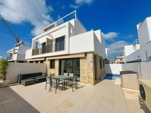 Casa en venta en Playa Flamenca II, el Baix Segura / La Vega Baja