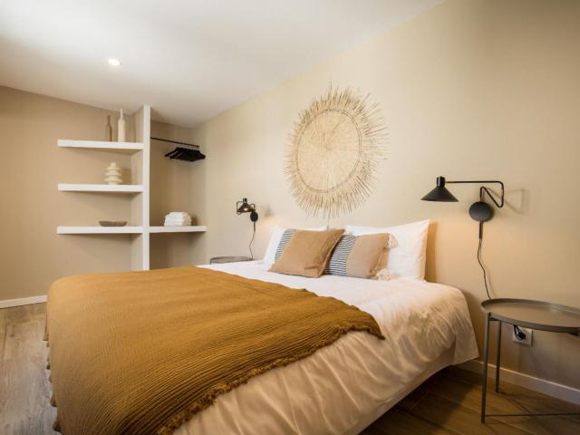 Quarto alugar em Santo António da Caparica, Almada