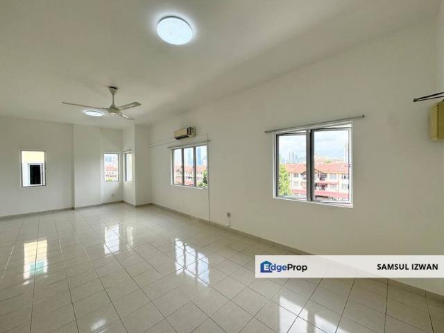 Condominium for sale in Langat, Selangor