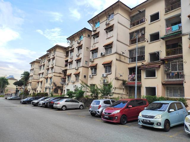 Condominium for sale in Petaling, Damansara Damai