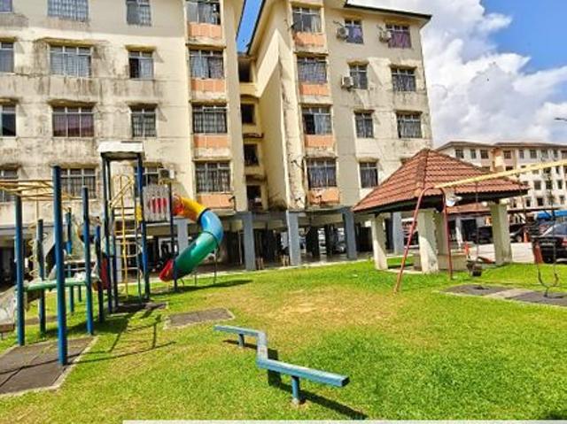 Flat for sale in Bukit Ledang, Johor