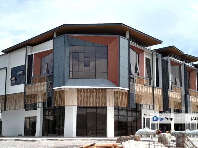 Shop for rent in Bukit Ledang, Johor