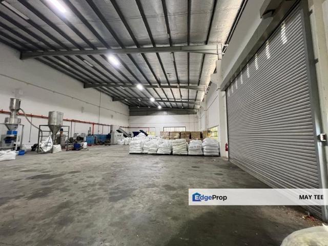 Warehouse for rent in Kulai