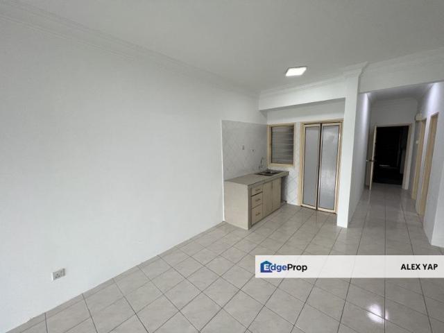 Condominium for sale in Petaling, Alam Impian