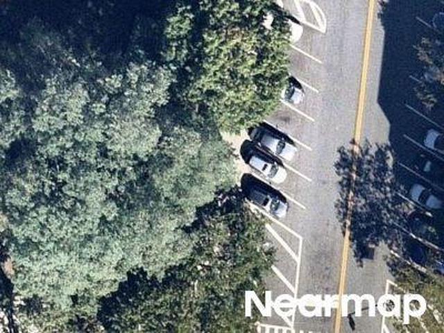 Property for sale in The Bronx, Arverne