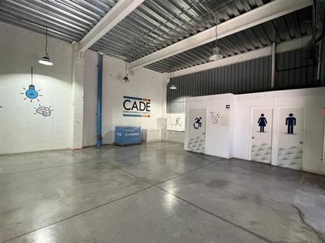 Independencia, Bodega en arriendo en independencia