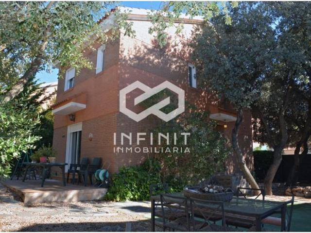 Casa en venta en El Bosque del Henares, Pioz