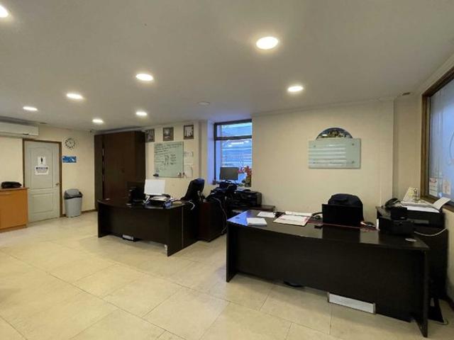 Independencia, Oficinas con galpones de primer nivel 72596