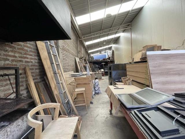 Independencia, Oficinas con galpones de primer nivel 72596