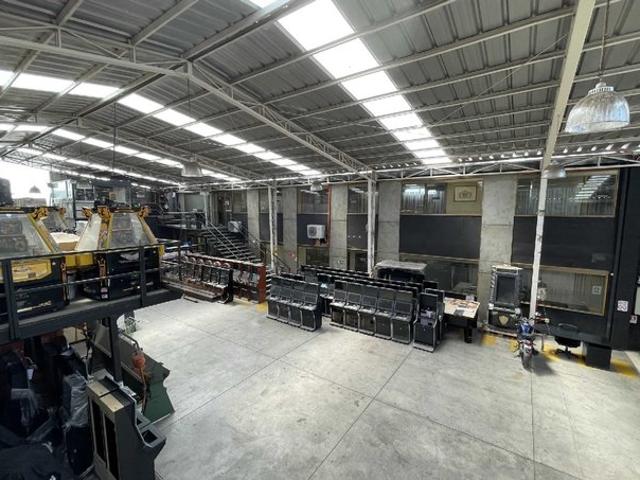 Independencia, Oficinas con galpones de primer nivel 72596