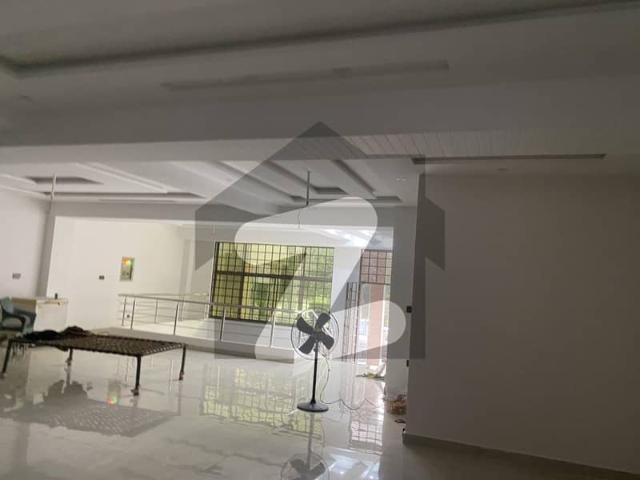 Building for rent in Rawalpindi, Islamabad Capital Territory