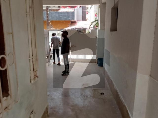 House for rent in Gulshan-e-Iqbal Town, North Waziristan