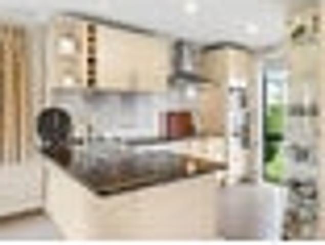 Apartment for sale in Awhitu