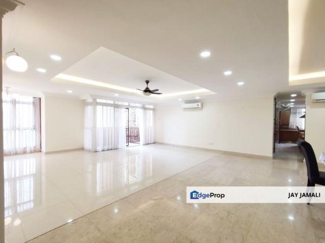 Condominium for sale in Petaling, Subang Jaya