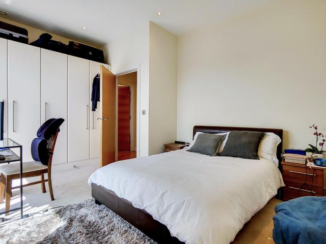 Apartment for rent in Canary Wharf, Greater London