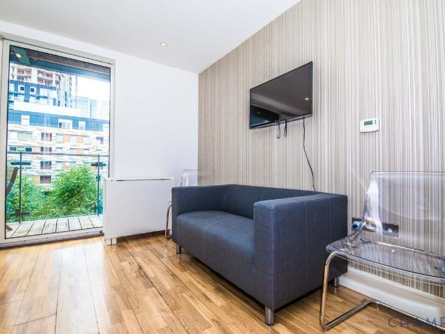 Studio for rent in Isle Of Dogs, Greater London