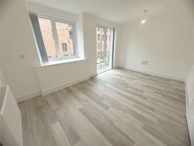 House for rent in Mill Hill, Greater London
