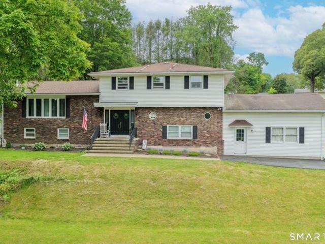 House for sale in North Branford, Connecticut