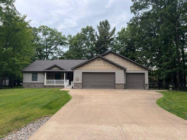 House for sale in Prudenville