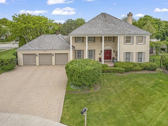 House for sale in Glenview