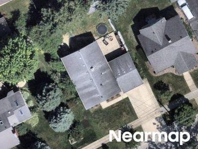 House for sale in Illinois