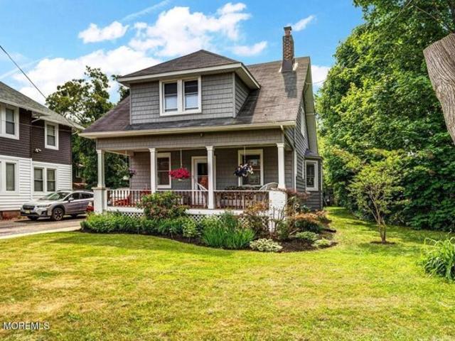 House for sale in Long Branch