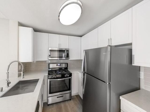 Apartment for rent in Glendale, California