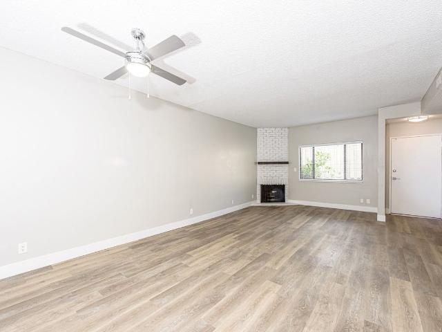 Apartment for rent in Glendale, California