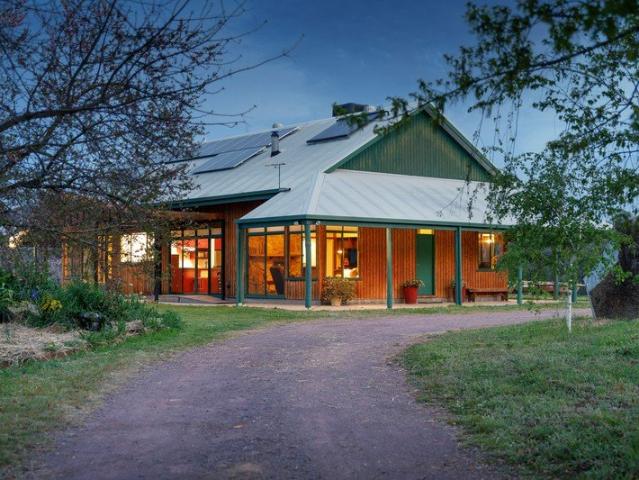 Cottage for sale in Indigo Valley, Shire of Indigo
