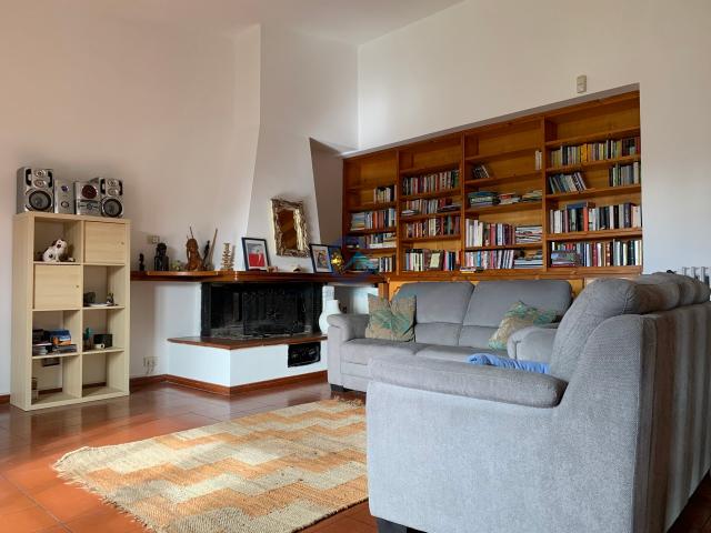 Villa Indipendente in affitto a Dulcino, Calabria