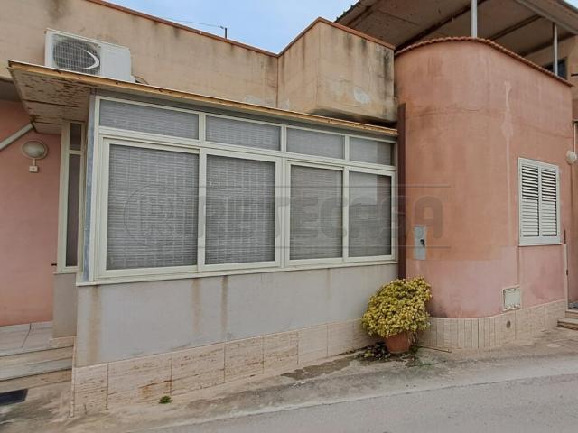 Villa Indipendente in affitto a Baglio, Petrosino
